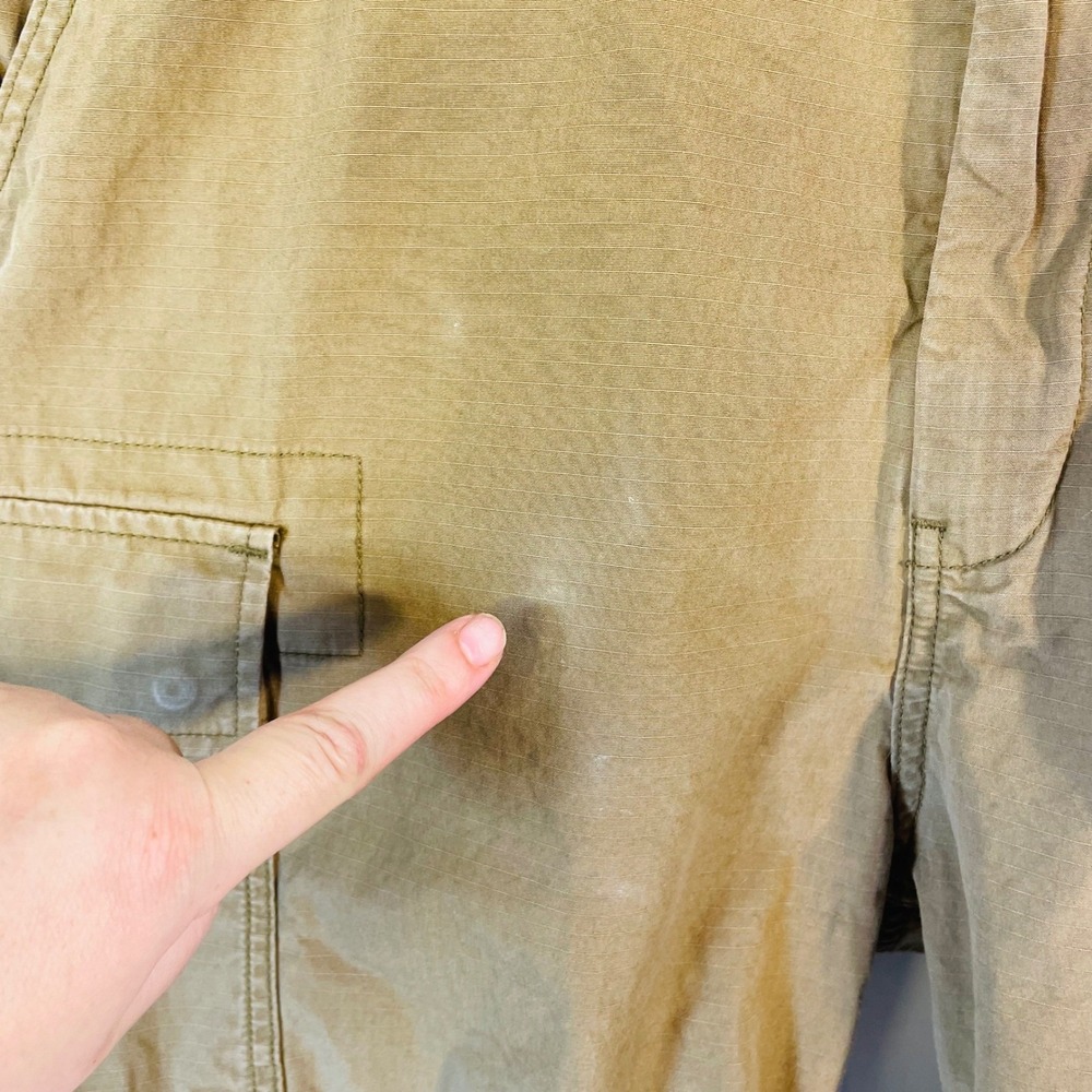 Levi's Cargo Shorts Mens 38 Green Ripstop Multi Pocket Utility Outdoor Casual - Picture 5 of 11